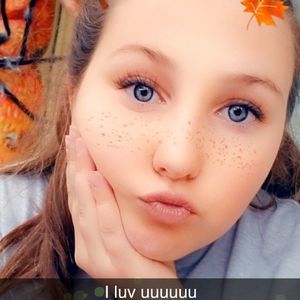 Meet your Posher, Madeline